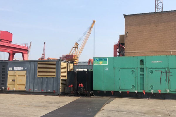 茶陵发电机出租空气滤清器的清洁频率是多少？